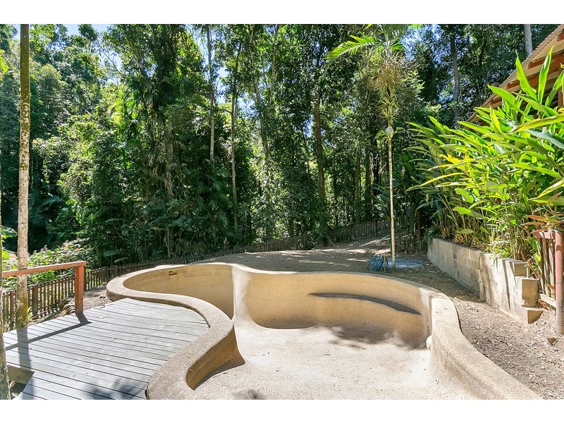 11 Weir Road, Kuranda QLD 4881