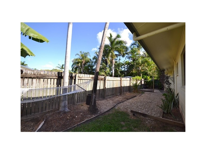 2/39 Gannet Street, Kewarra Beach QLD 4879