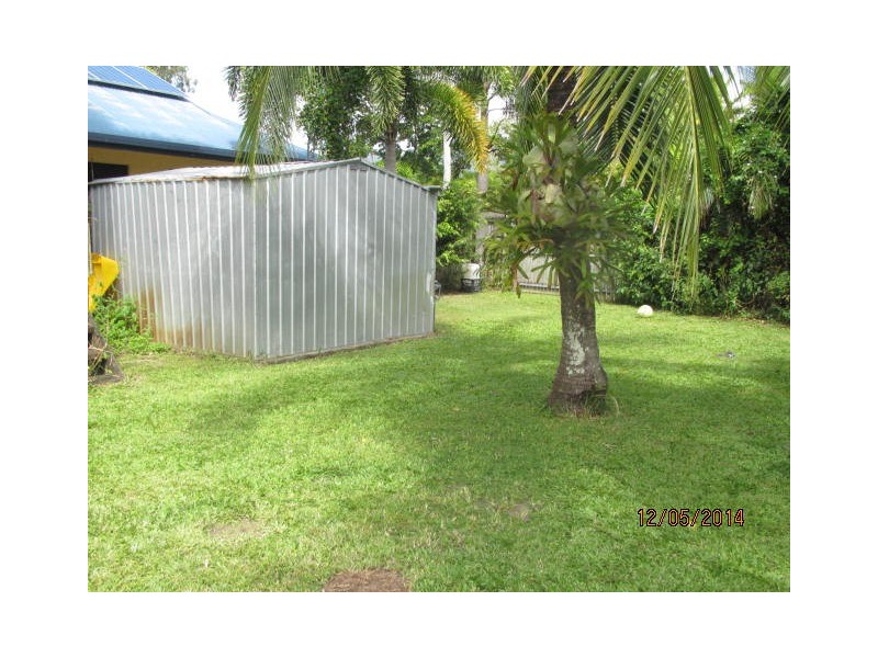 2/4 Agincourt Close, Clifton Beach QLD 4879