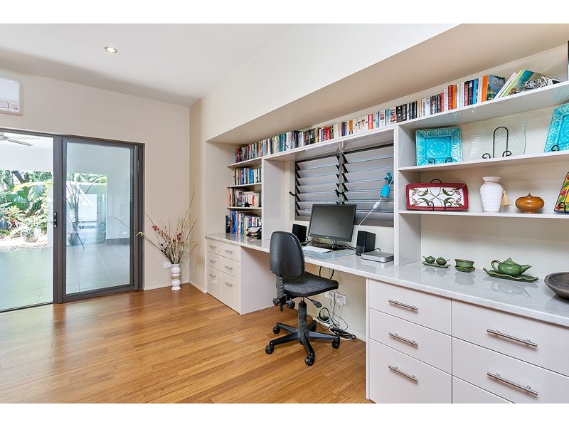 19 Endeavour Road, Clifton Beach QLD 4879