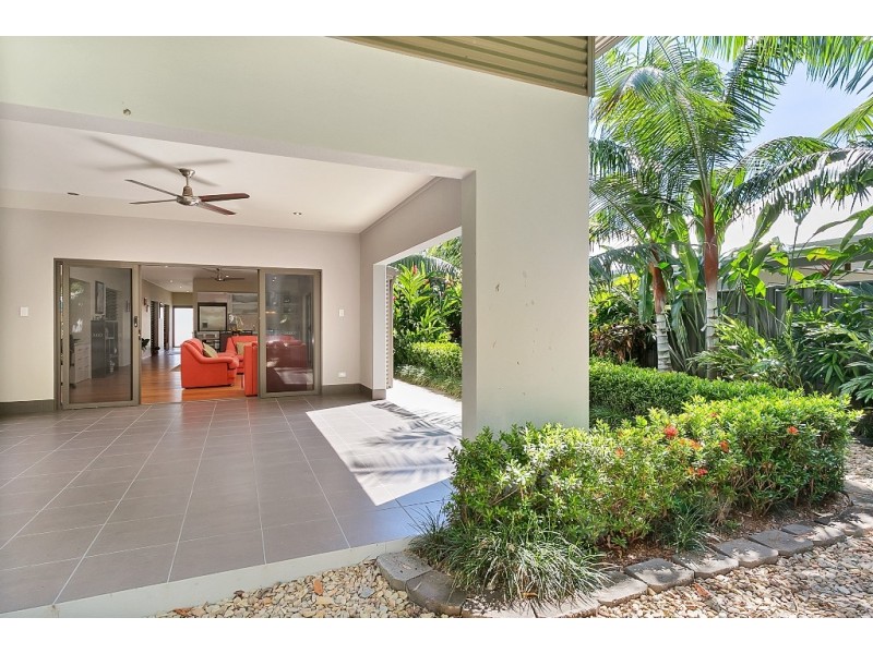19 Endeavour Road, Clifton Beach QLD 4879