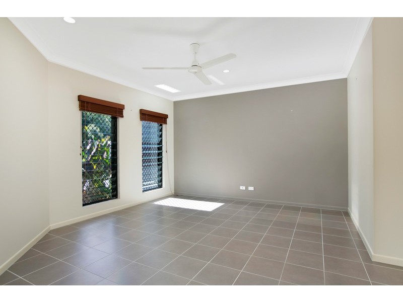 Kewarra Beach QLD 4879