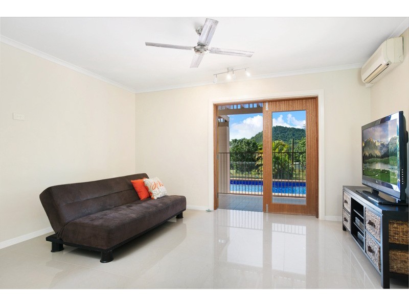 Trinity Beach QLD 4879