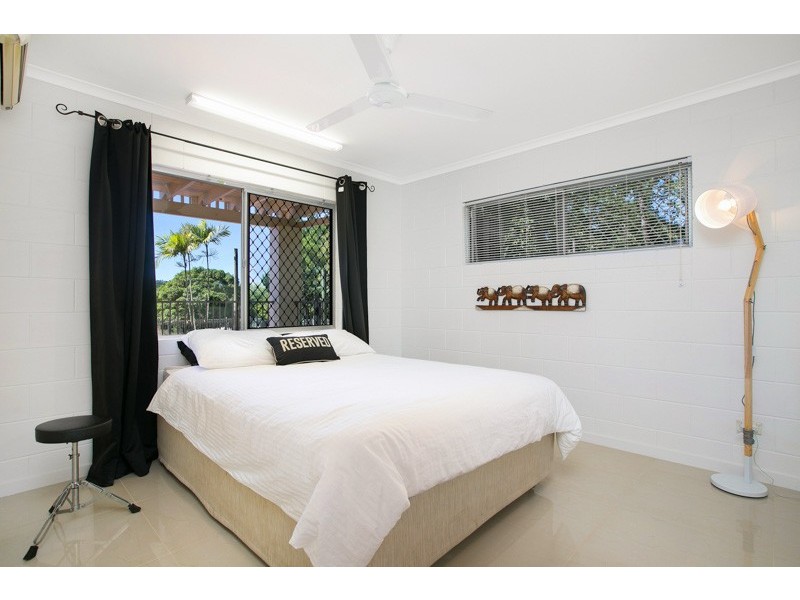 Trinity Beach QLD 4879