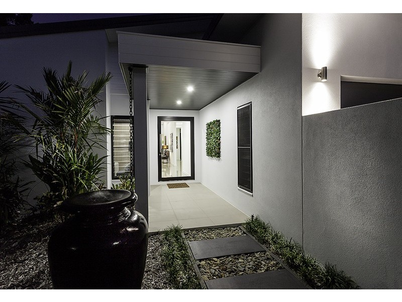 23 Litara Court, Palm Cove QLD 4879