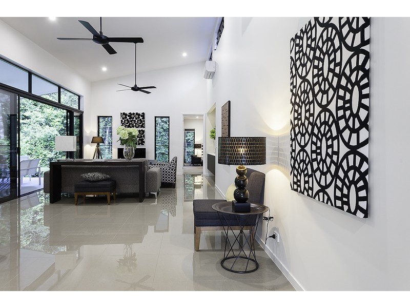 23 Litara Court, Palm Cove QLD 4879