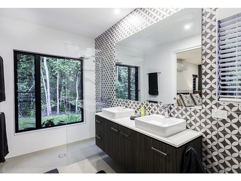 23 Litara Court, Palm Cove QLD 4879