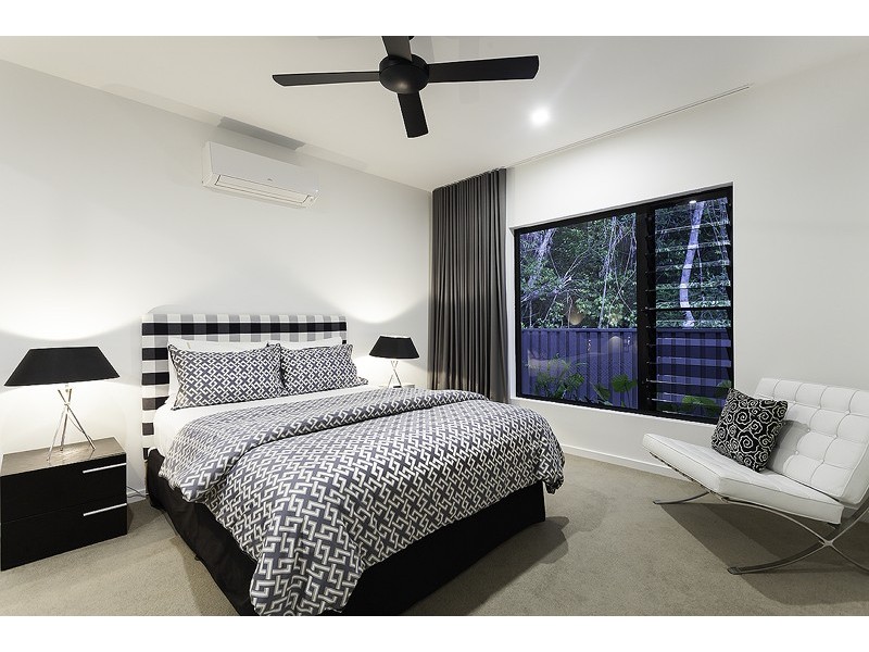 23 Litara Court, Palm Cove QLD 4879