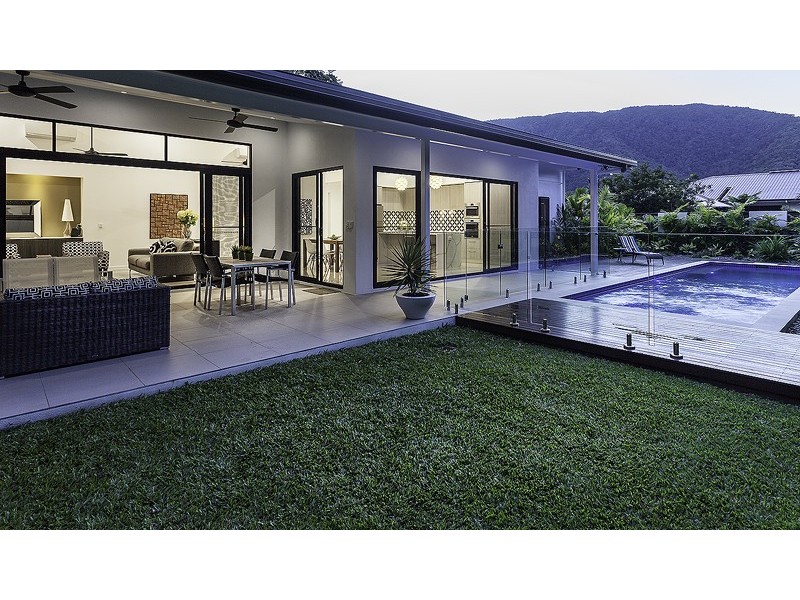 23 Litara Court, Palm Cove QLD 4879