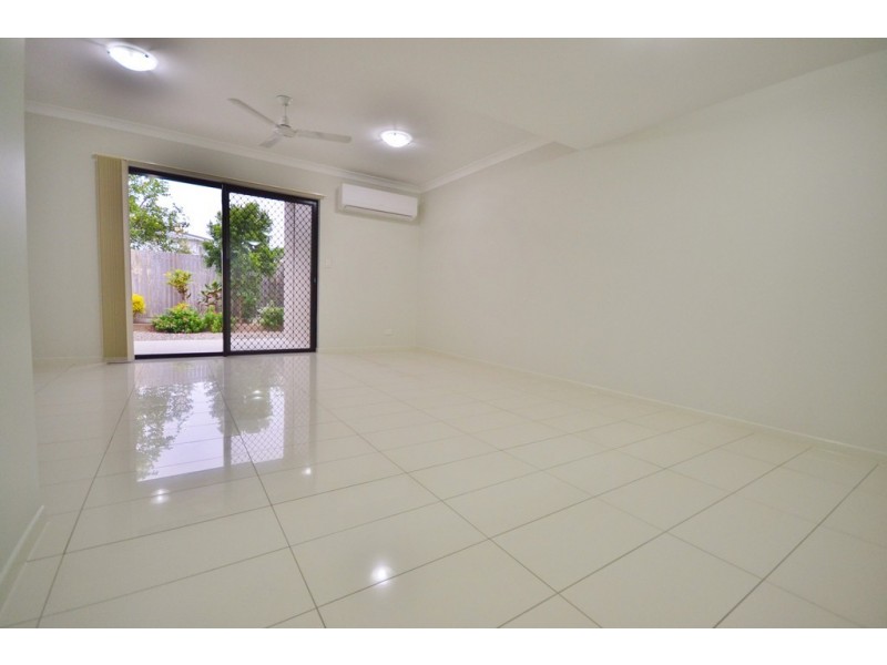2/50-54 Birch Street, Manunda QLD 4870