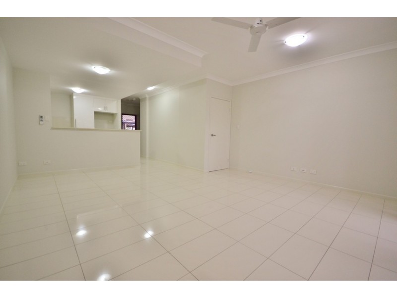 2/50-54 Birch Street, Manunda QLD 4870