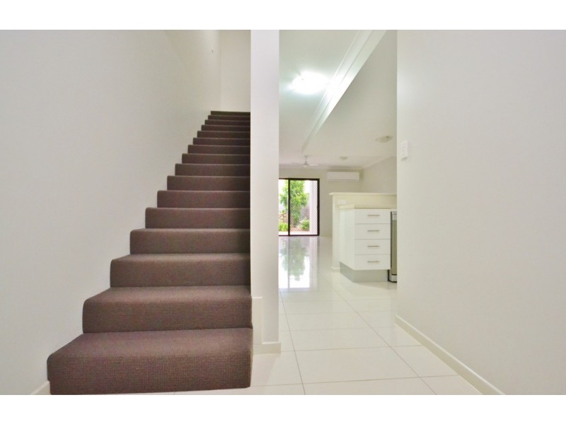 2/50-54 Birch Street, Manunda QLD 4870