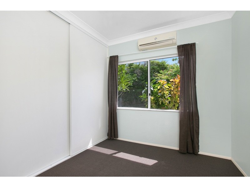 30 Albatross Street, Kewarra Beach QLD 4879