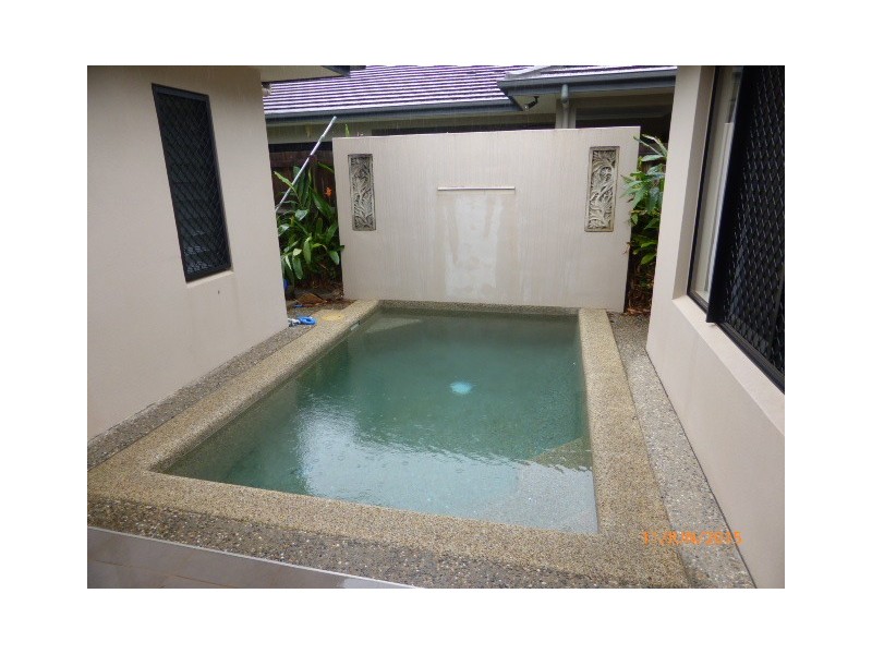 12 Michelia Street, Palm Cove QLD 4879