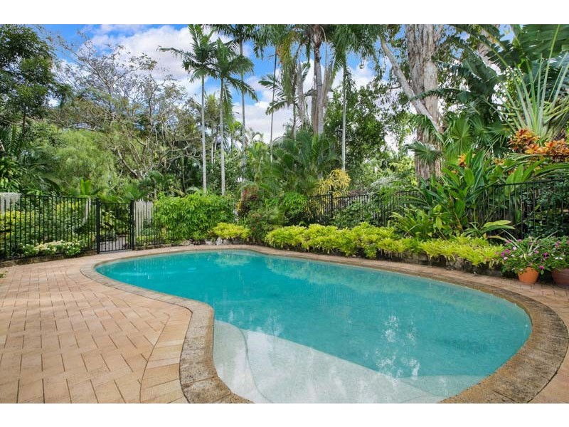 4 Albatross Street, Kewarra Beach QLD 4879