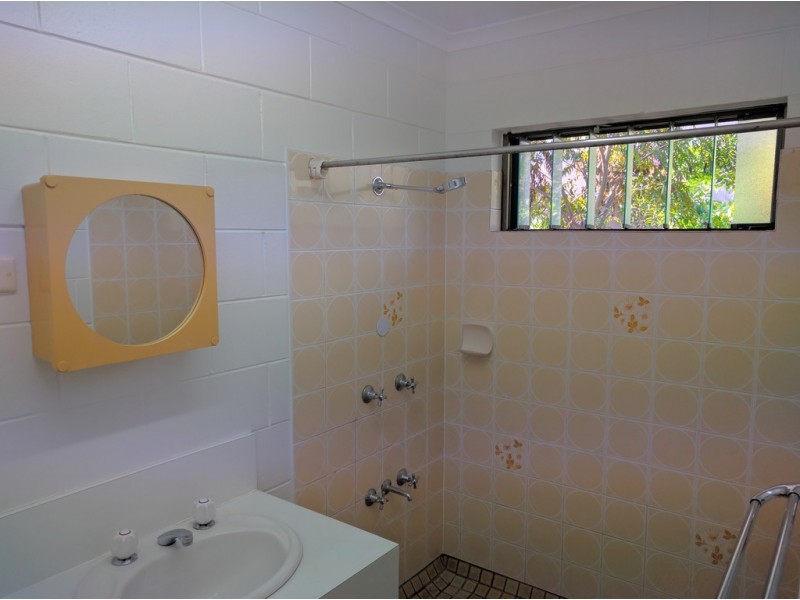 36B Best Street, Yorkeys Knob QLD 4878