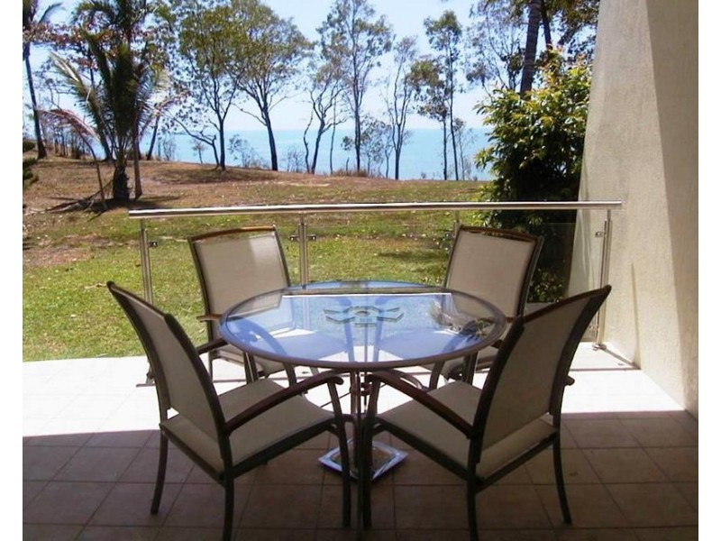 2/96 Moore Street, Trinity Beach QLD 4879