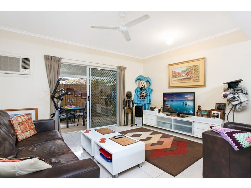 3/8 Oyster Court, Trinity Beach QLD 4879