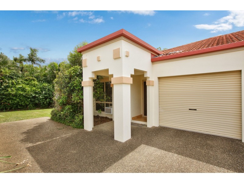 7/5-7 Oyster Court, Trinity Beach QLD 4879