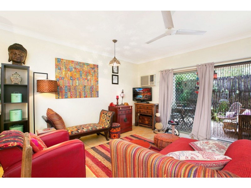 7/5-7 Oyster Court, Trinity Beach QLD 4879