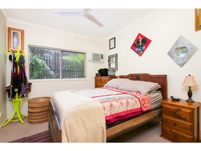 7/5-7 Oyster Court, Trinity Beach QLD 4879