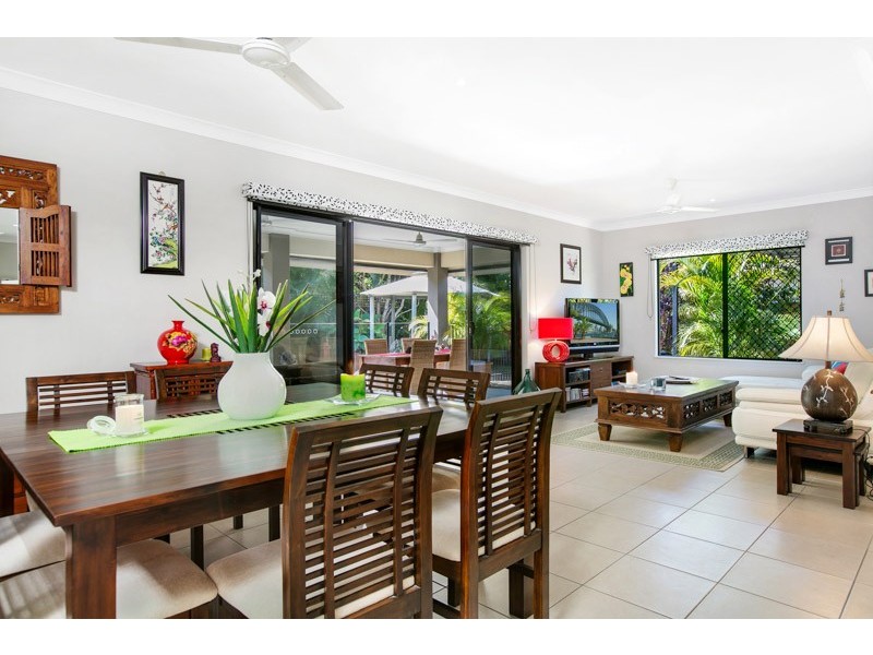 1 Vetiver Street, Trinity Park QLD 4879