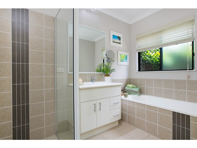 1 Vetiver Street, Trinity Park QLD 4879