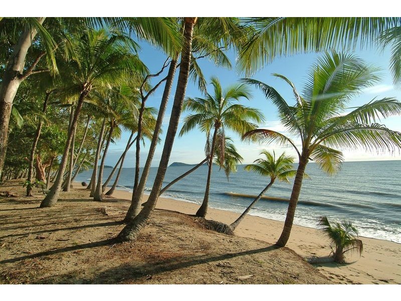 6/23-33 Upolu Esplanade, Clifton Beach QLD 4879