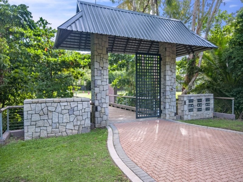 6/23-33 Upolu Esplanade, Clifton Beach QLD 4879