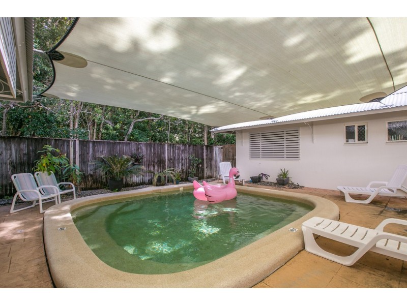 8/34 Oliva Street, Palm Cove QLD 4879
