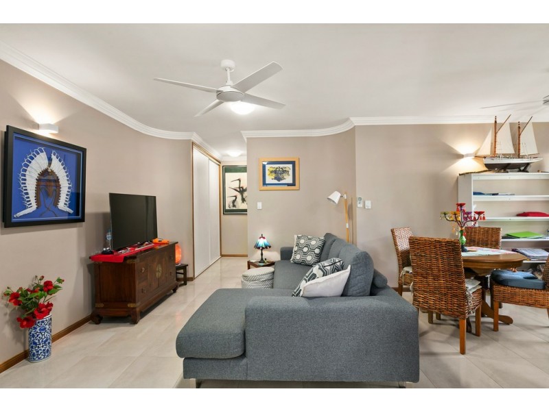 8/34 Oliva Street, Palm Cove QLD 4879