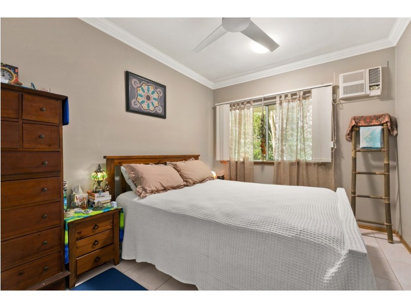 8/34 Oliva Street, Palm Cove QLD 4879