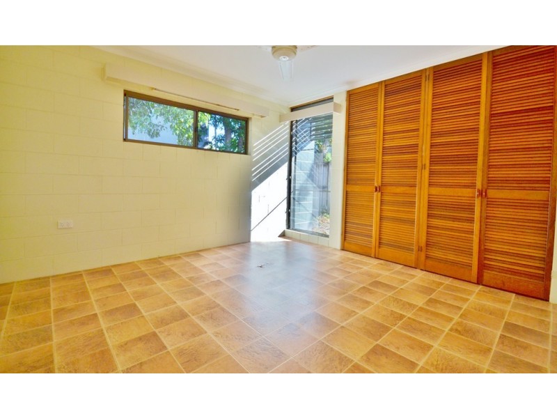 36 Best Street, Yorkeys Knob QLD 4878