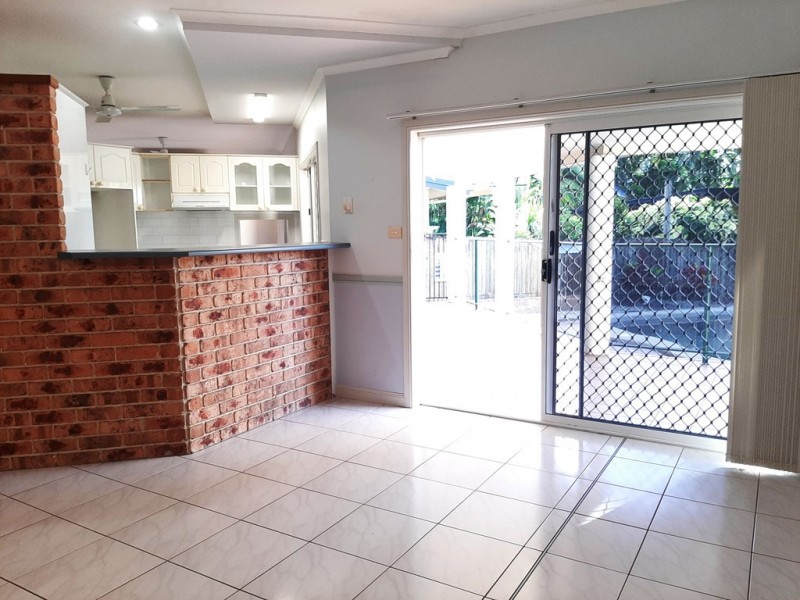 10 Moresby Street, Trinity Beach QLD 4879