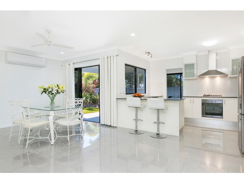 2 Coastline Parade, Trinity Beach QLD 4879