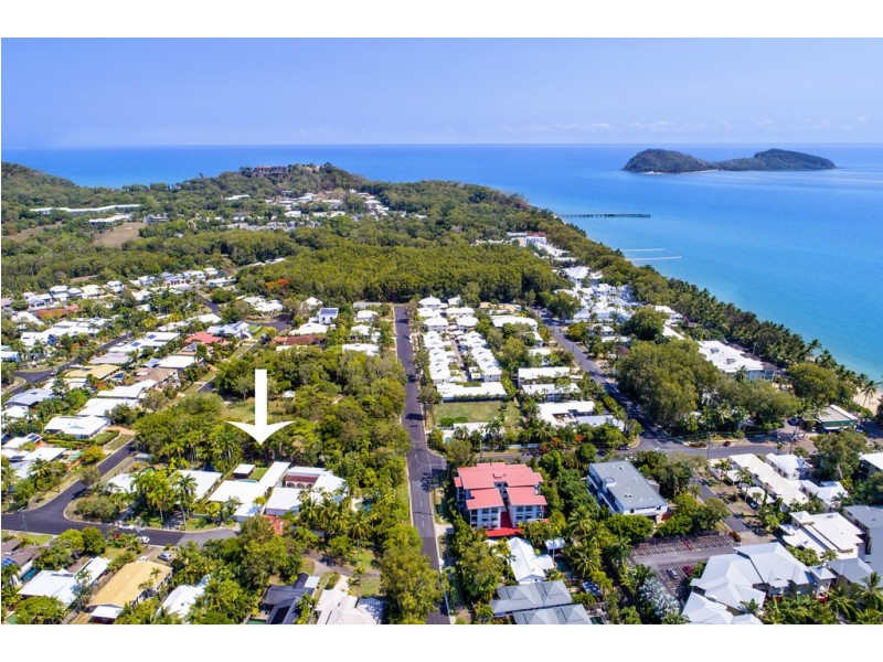 6 Lambus Street, Palm Cove QLD 4879