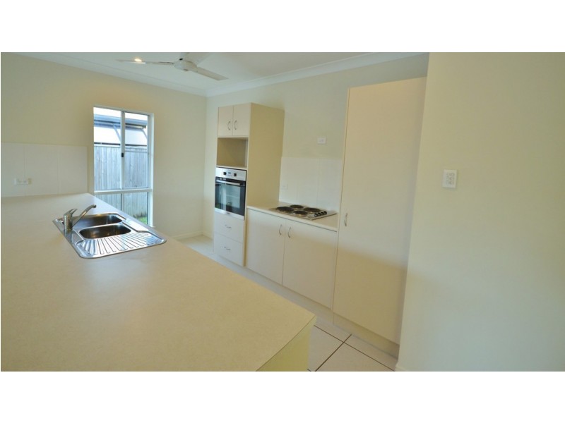 15 Seaways Street, Trinity Beach QLD 4879