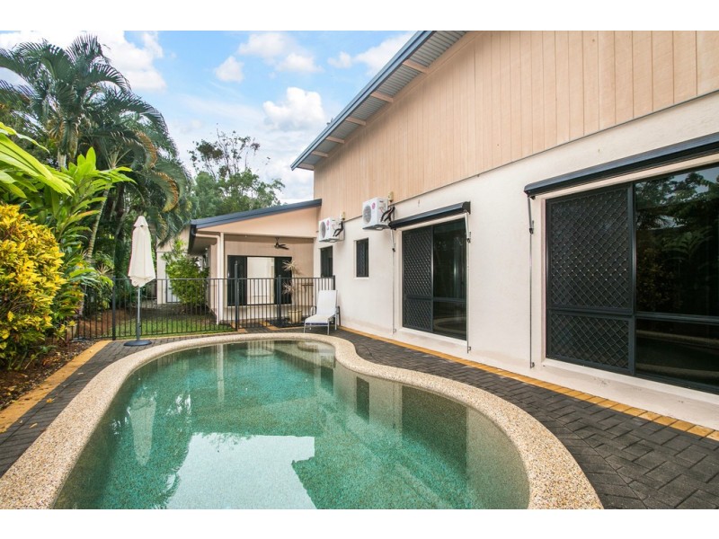 1 Jupiter Close, Clifton Beach QLD 4879