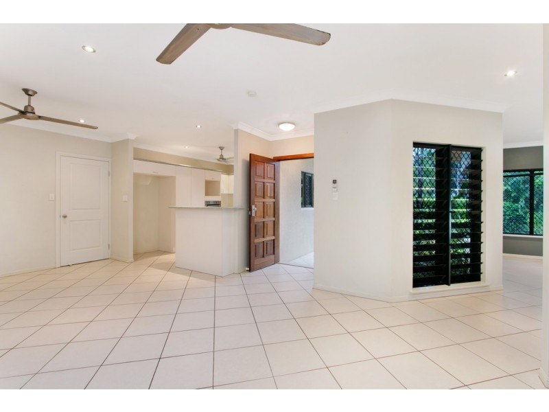 1 Jupiter Close, Clifton Beach QLD 4879