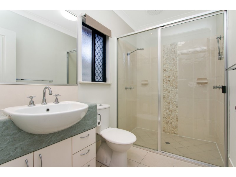 1 Jupiter Close, Clifton Beach QLD 4879