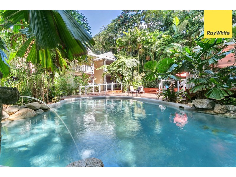 12/6-8 Triton Street, Palm Cove QLD 4879