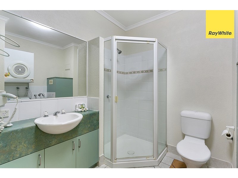 12/6-8 Triton Street, Palm Cove QLD 4879