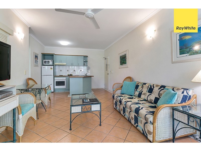 12/6-8 Triton Street, Palm Cove QLD 4879