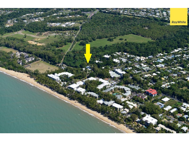 12/6-8 Triton Street, Palm Cove QLD 4879
