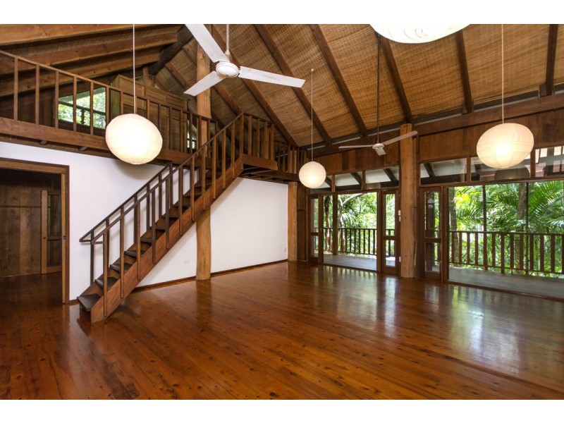 66 Stanton Road, Smithfield QLD 4878