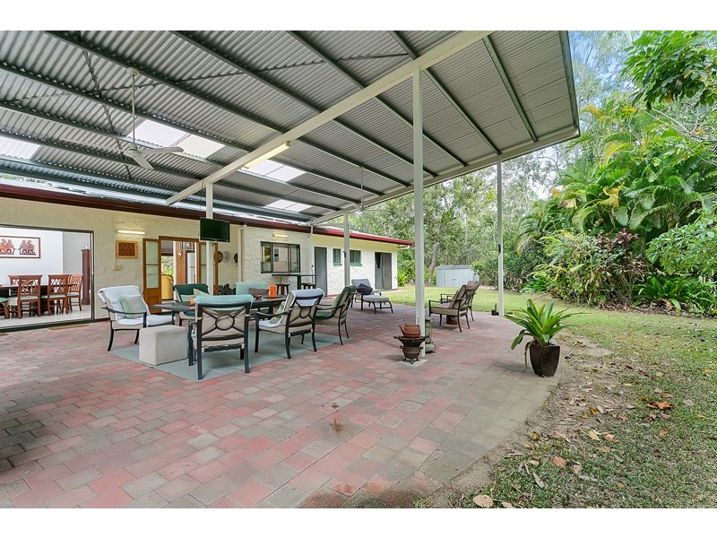 18 Scenic Drive, Speewah QLD 4881