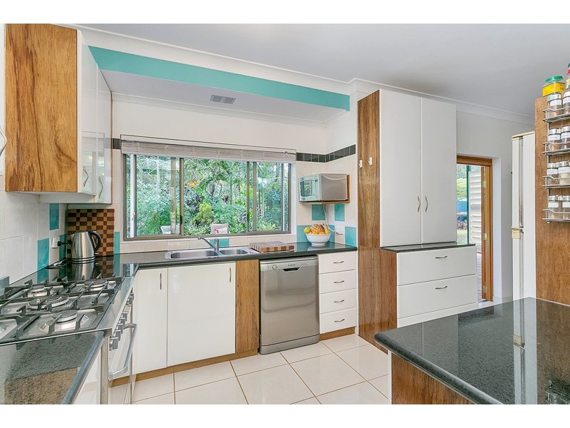 18 Scenic Drive, Speewah QLD 4881