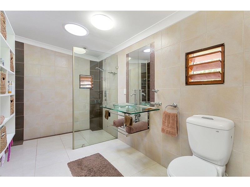 18 Scenic Drive, Speewah QLD 4881