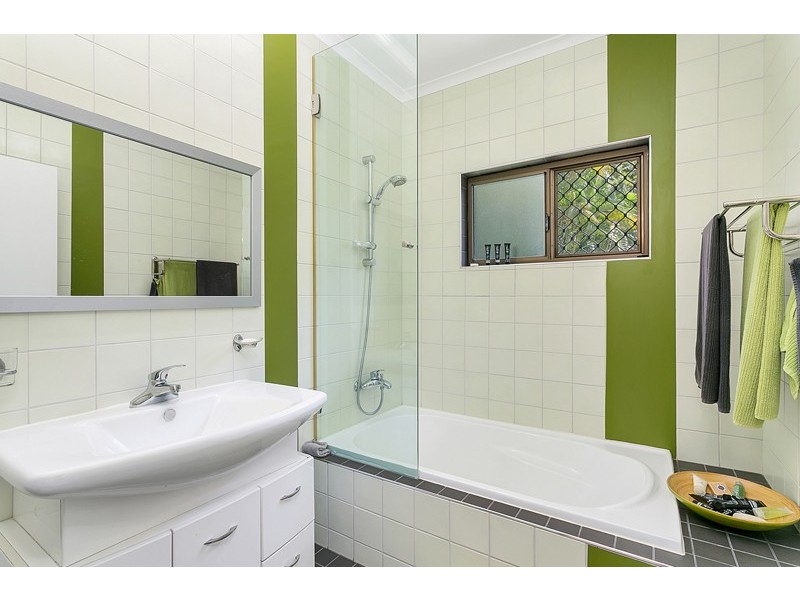 18 Scenic Drive, Speewah QLD 4881