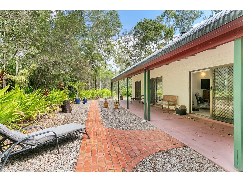 18 Scenic Drive, Speewah QLD 4881